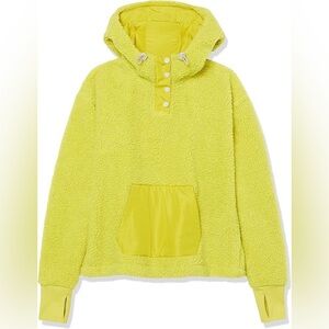 NWOT Amazon Essentials Teddy Fleece Quarter Snap Hoodie in Yellow L
